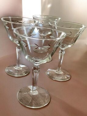 Vintage Etched Crystal Cocktail Coupe Glasses - Set of 4, Clear